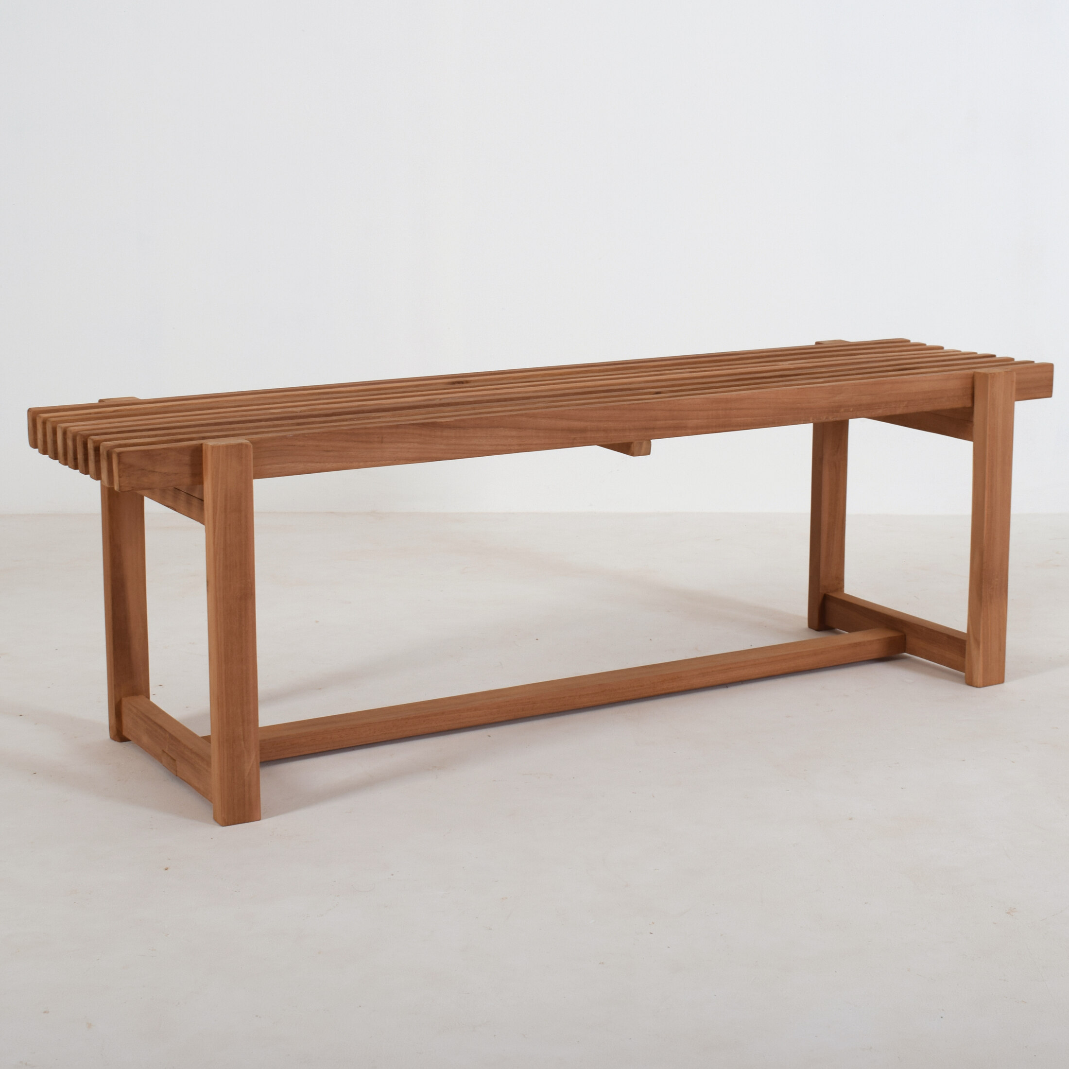 SAKHA BENCH 150