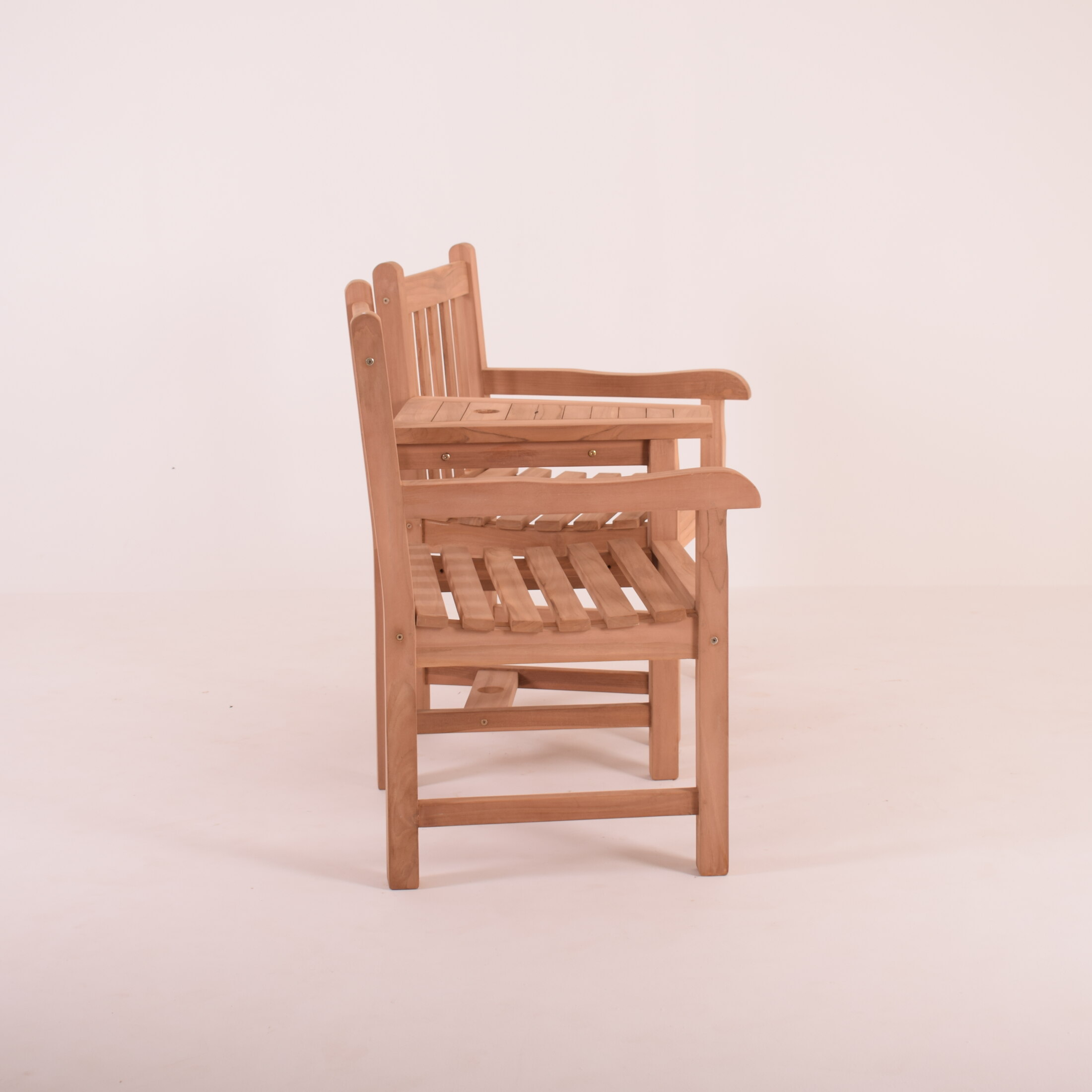 TWIN ARM CHAIR