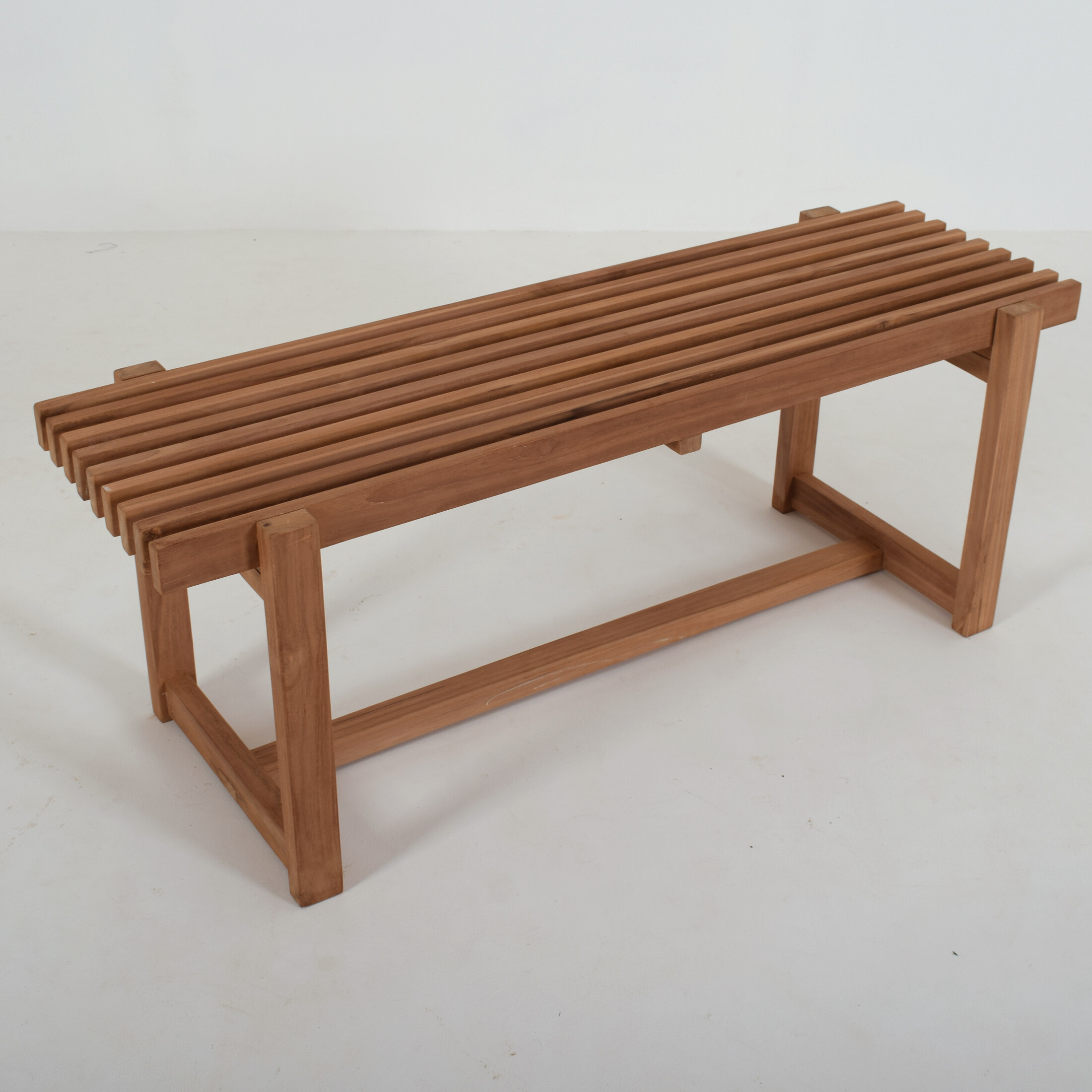 SAKHA BENCH 120